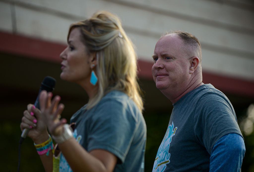 Jennifer Wampler and John Wampler thank the crowd